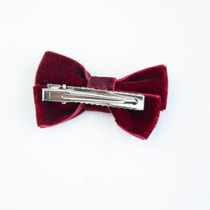 Rein Hair Dog Bow Clip