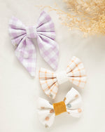 Load image into Gallery viewer, Lavender Dog Bow Tie

